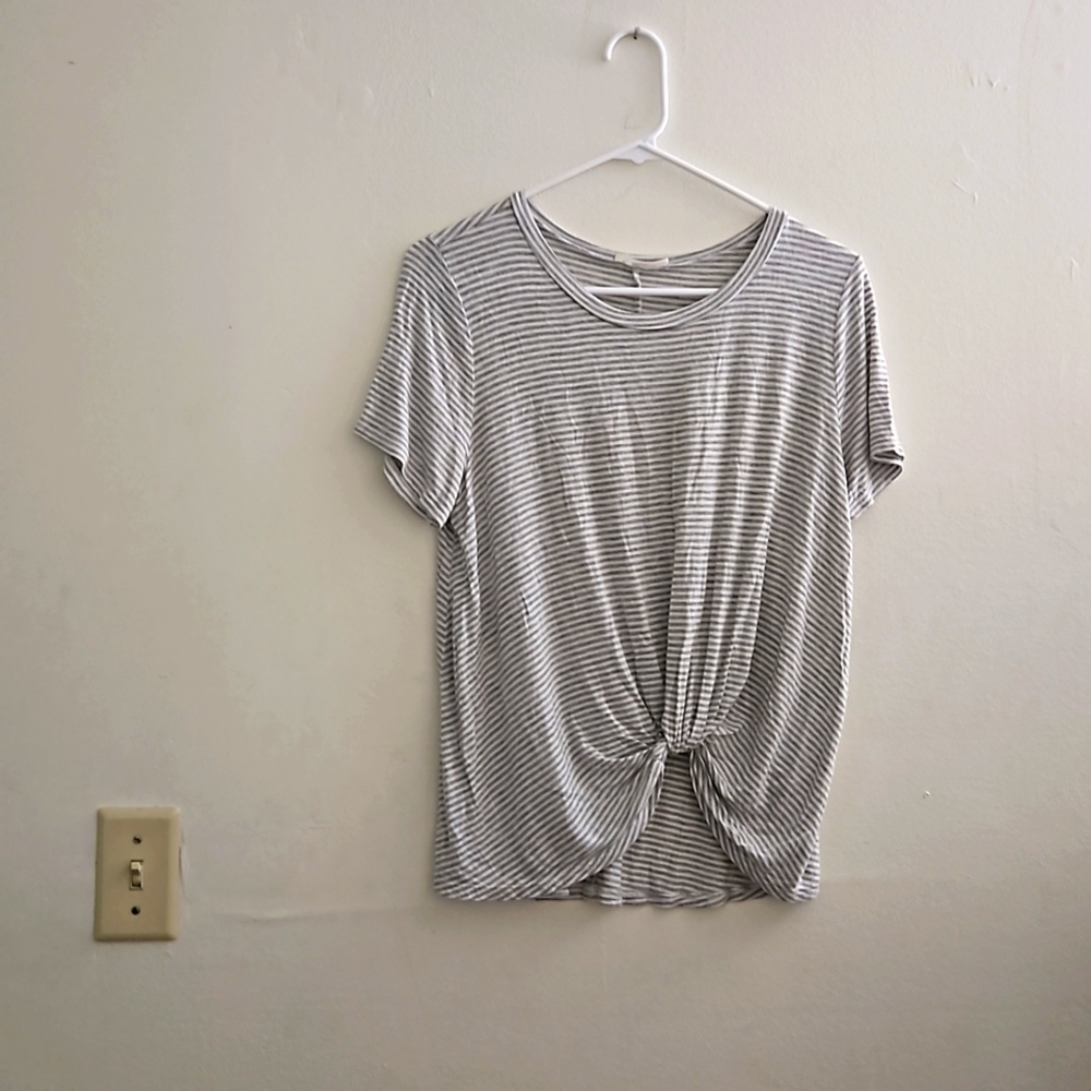 Small‎ Atticute TSHIRT